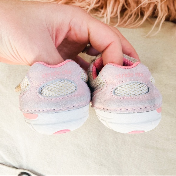 Stride Rite Toddler Shoes! - Picture 2 of 5